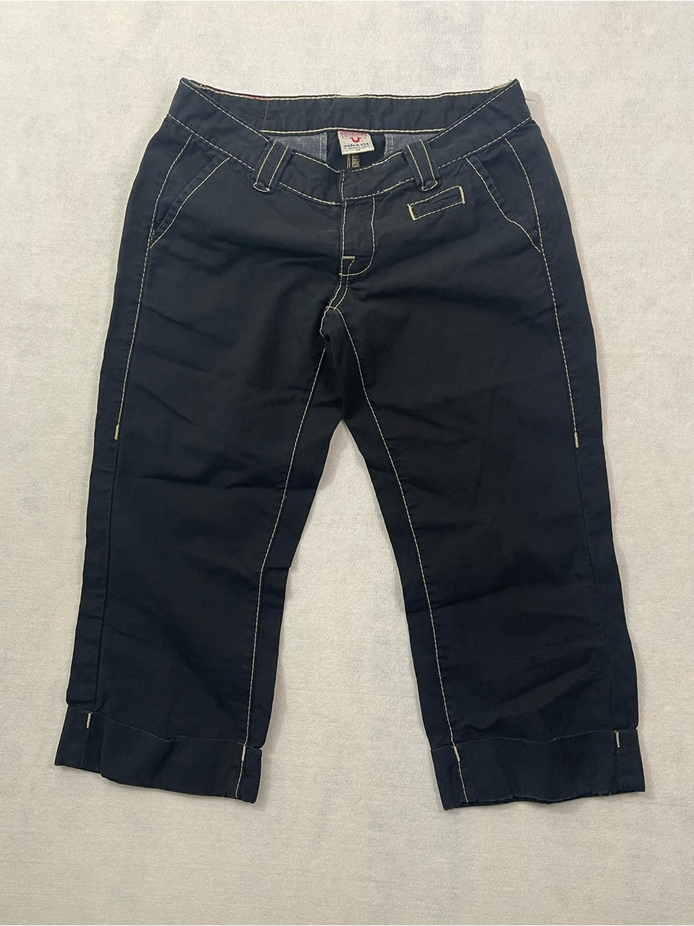 Y2K VTG True Religion Black Capri Cropped Pants with White Stitching